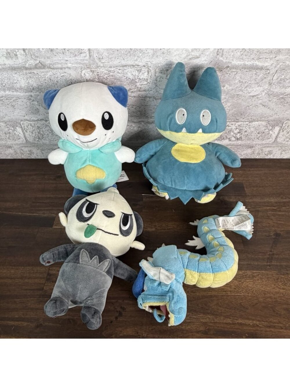 4 Pokemon Plush Oshawott Pancham Munchlax Gyarados Lot 5013